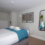 37 Doughty Street - Urban Apartments