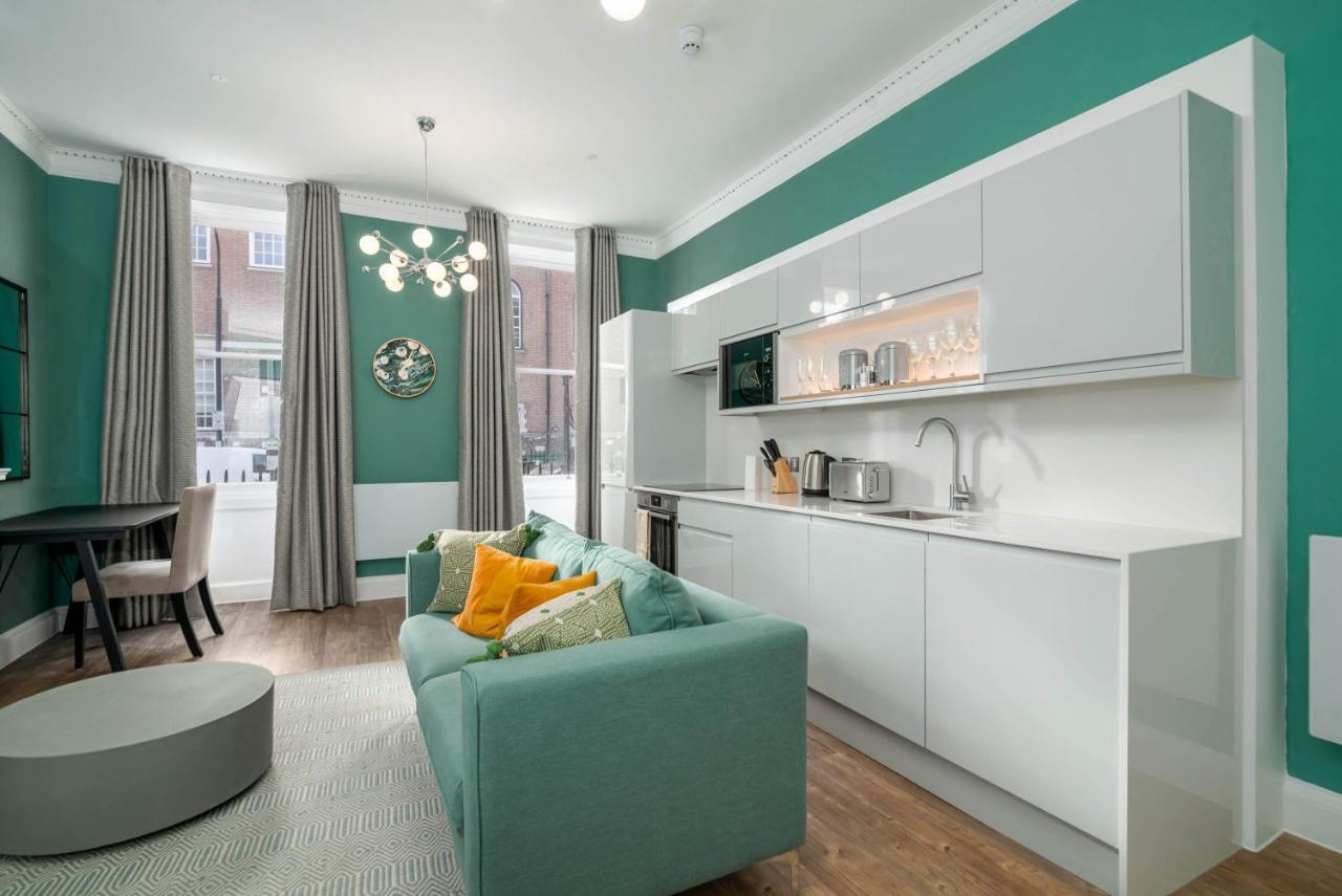Apartment 37 Doughty Street - Urban London