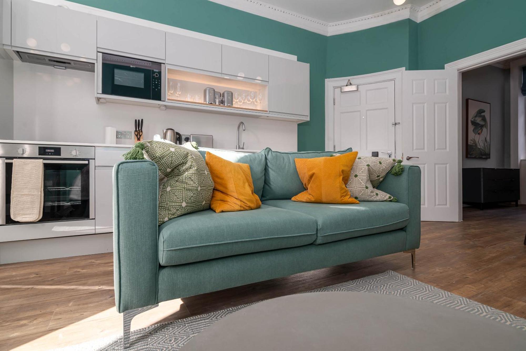 Apartment 37 Doughty Street - Urban